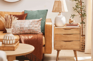 How to Pick Blue Lampshades for Table Lamps at Home?